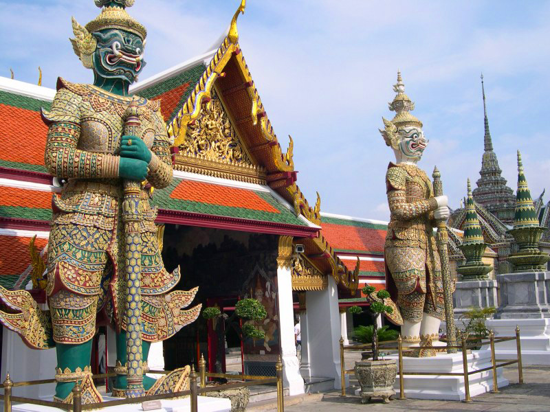thailand- Emerald-Buddha-Temple